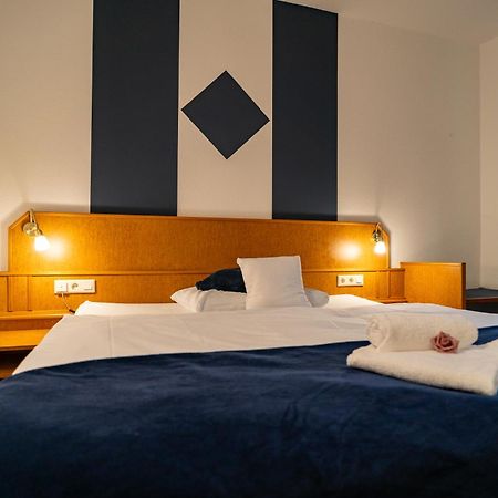 Waldhotel Surwold Exteriör bild