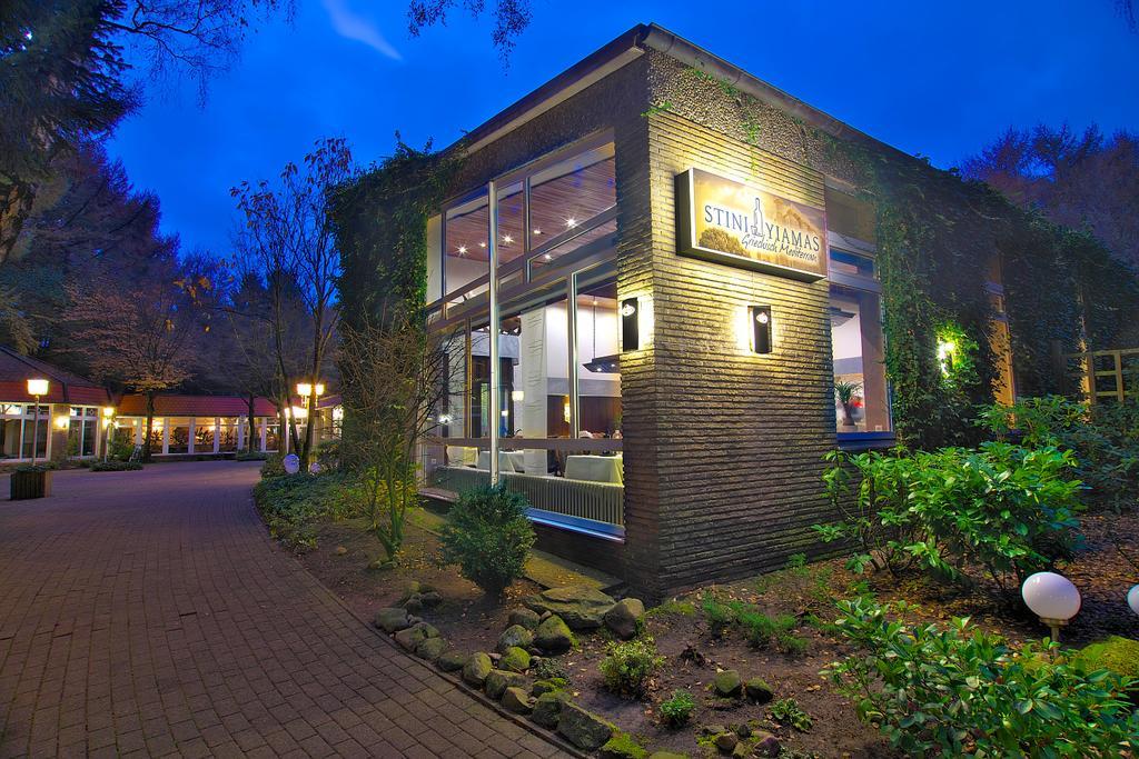 Waldhotel Surwold Exteriör bild